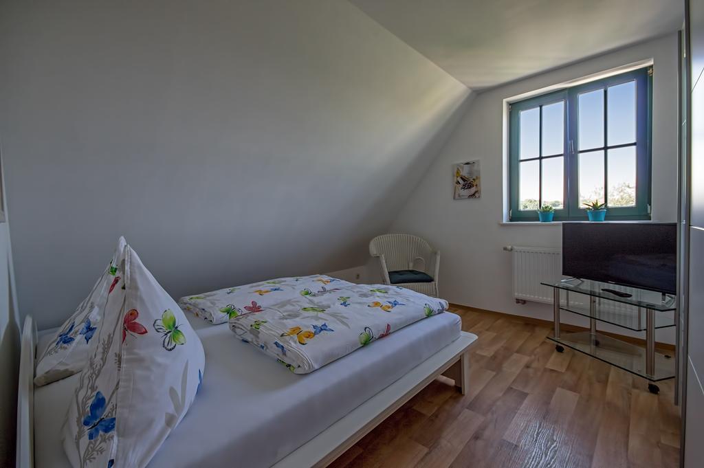 Gastwirtschaft & Hotel Hallescher Anger Наумбург Экстерьер фото